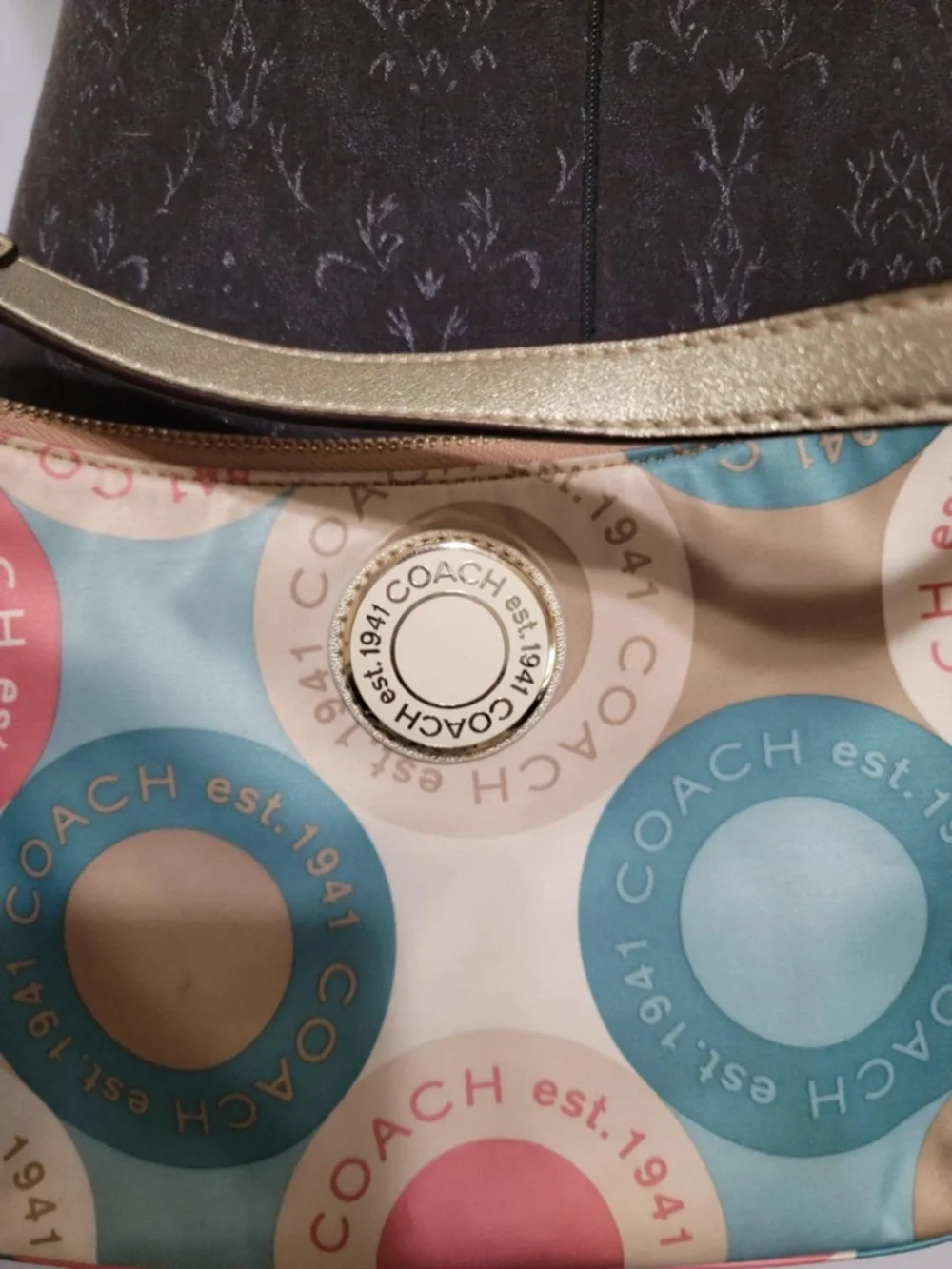 *READ* Coach Snaphead Demi Satin Shoulder Bag - Picture 4 of 14